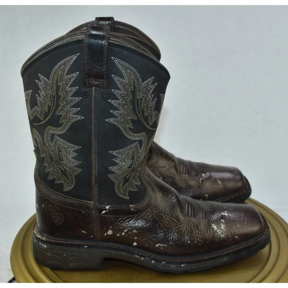 Ariat WorkHog Youth Boys Size 5 Wide‎ Square Toe Boots Bruin Brown -Flaws-